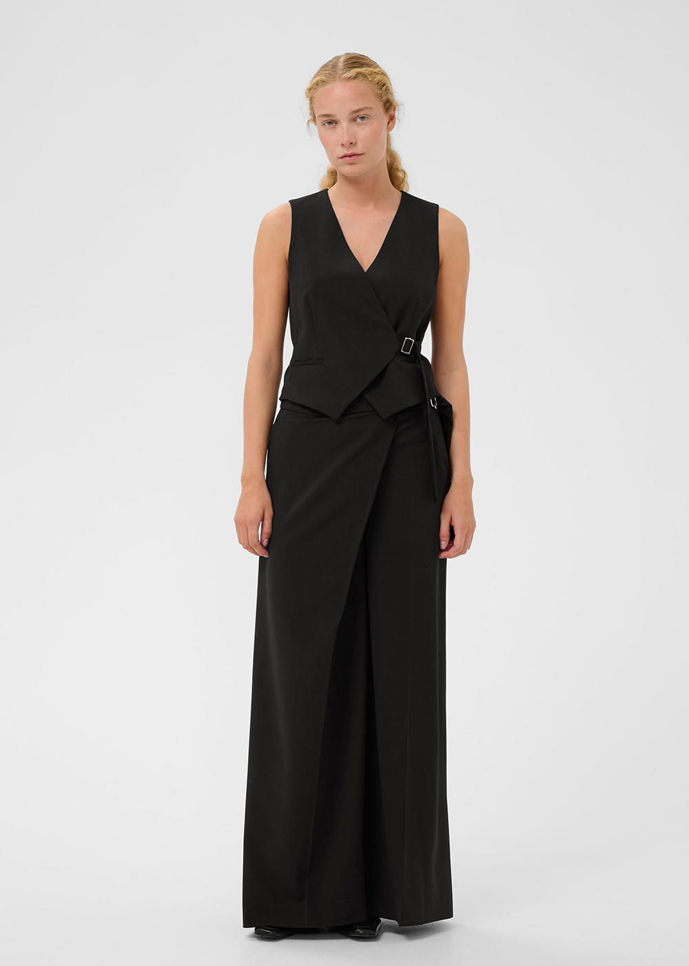 Haisly Waistcoat - Black - InWear Canada - Danali