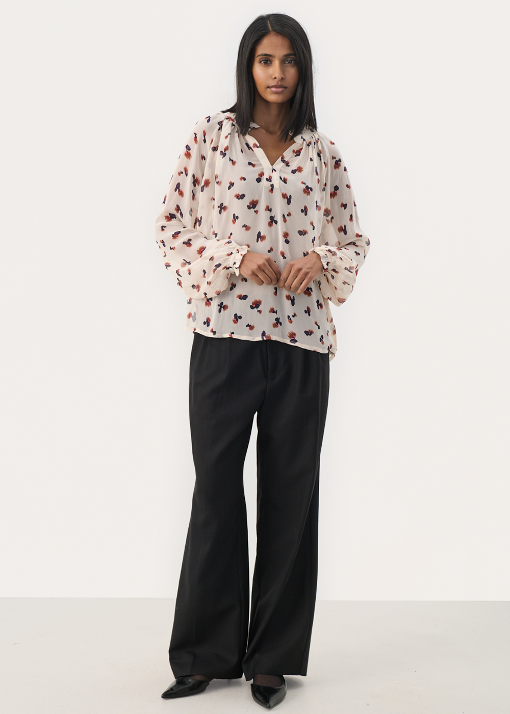 Kelsia Blouse - Multi Blurred Flower - InWear Canada - Danali