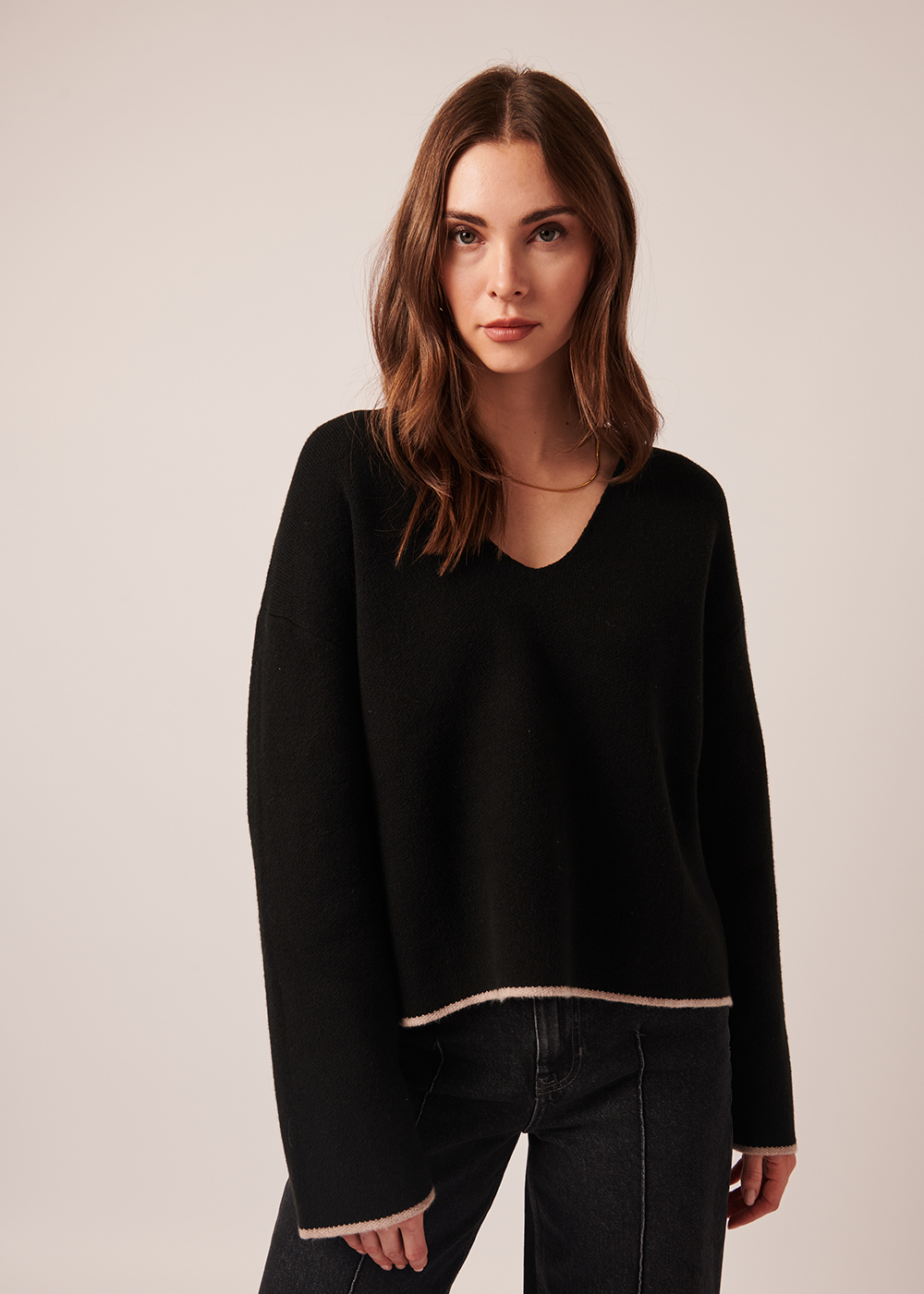 Gaia Sweater - Noir Night - Line Canada - Danali