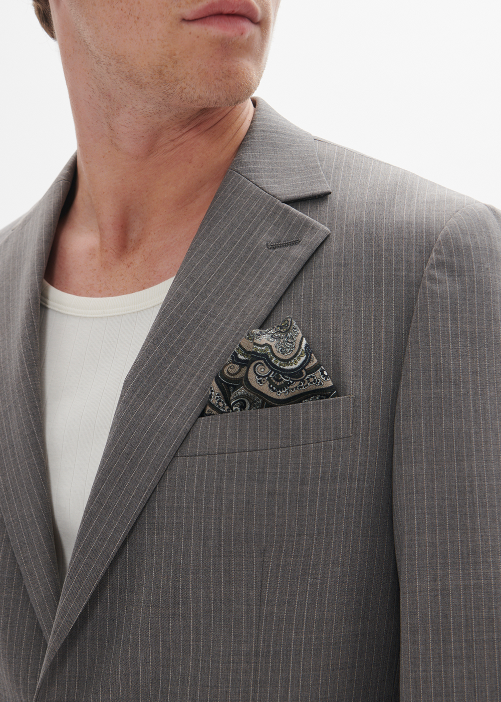 Printed Pocket Square - Plaza Taupe - Matinique Canada - Danali