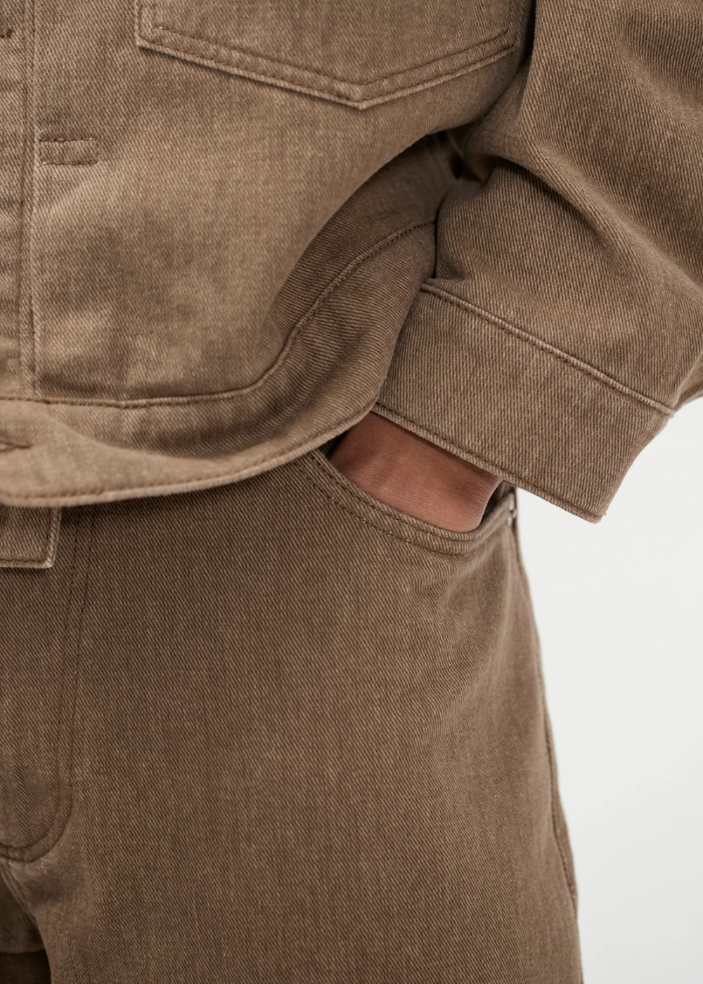 Korshavn Relaxed 5 Pocket Resist Dyed Twill - Walnut - Norse Projects Canada - Danali - N25-0481