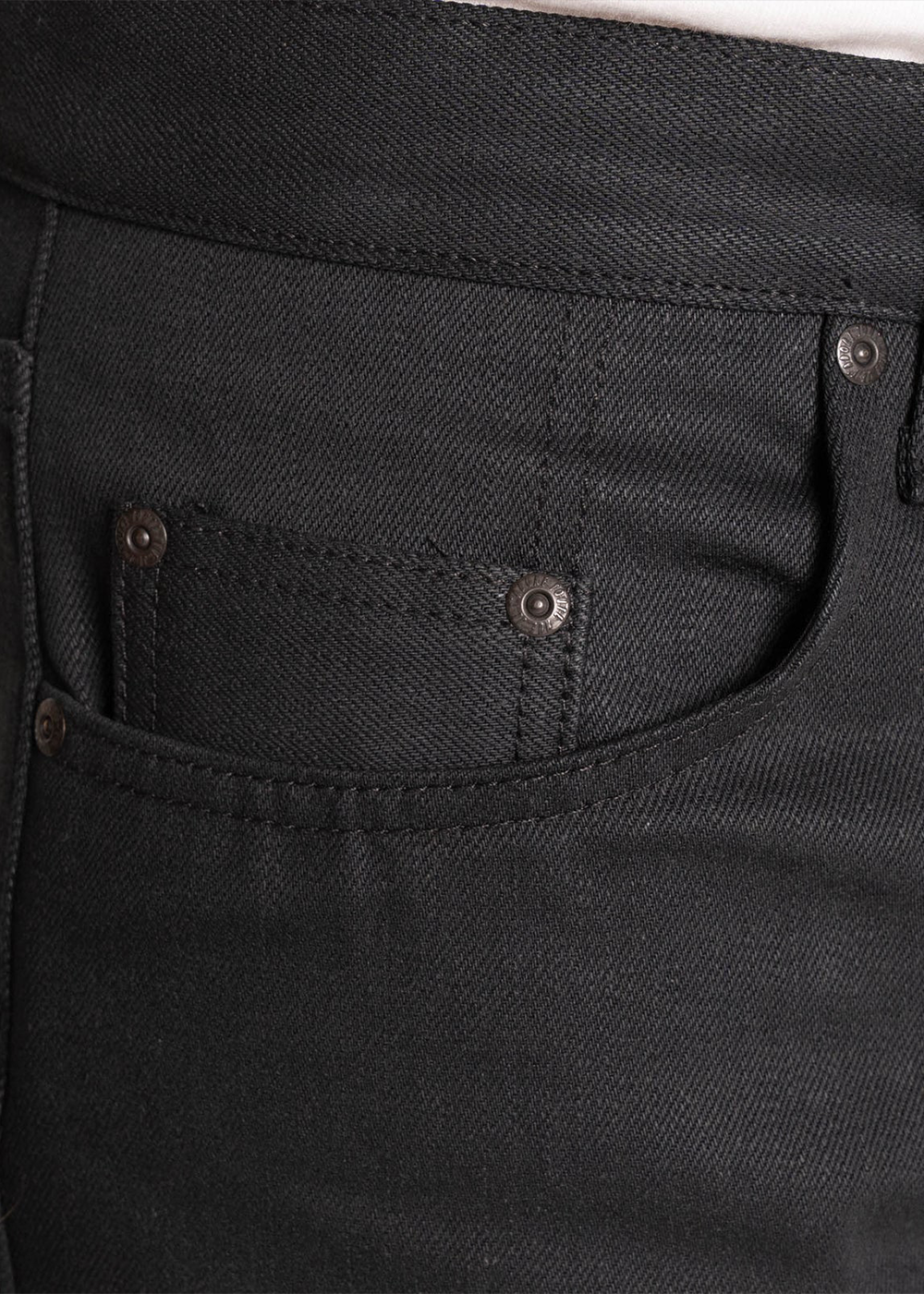 Easy Guy Selvedge - Forever Black - Naked and Famous Denim Canada - Danali