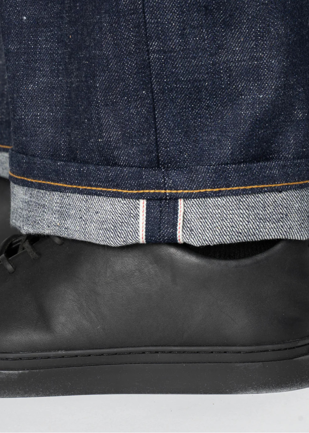 Strong Guy Brawler Selvedge - Indigo - Naked and Famous Denim Canada - Danali
