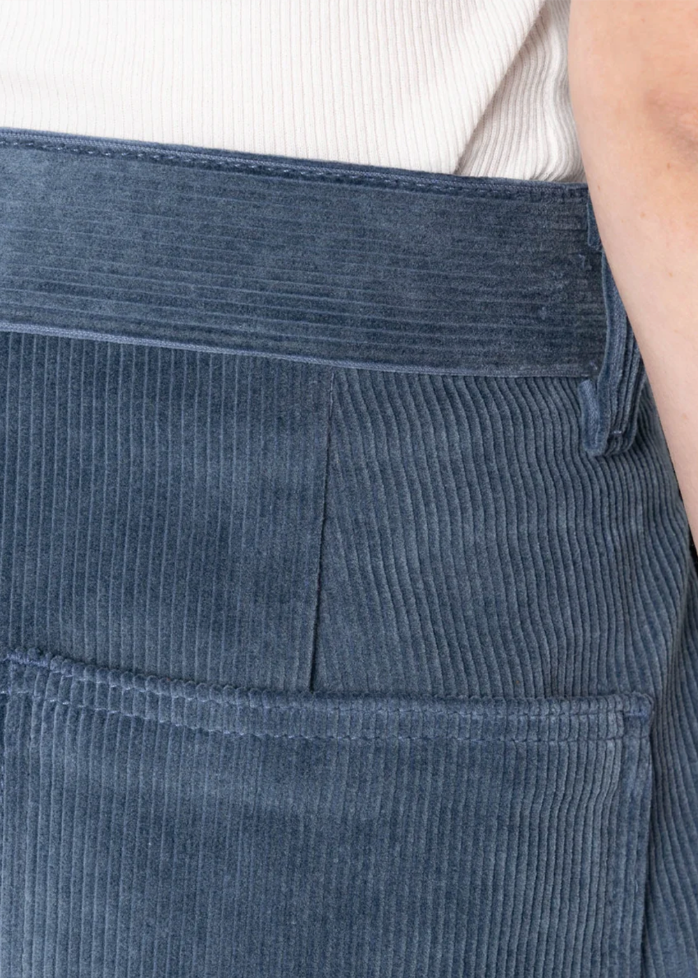 Wide Leg Trouser - Organic Faded Corduroy - Indigo - Naked and Famous Denim Canada - Danali