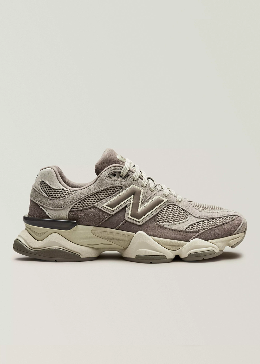 Women's 9060 Sneakers - Mushroom - New Balance Canada - Danali