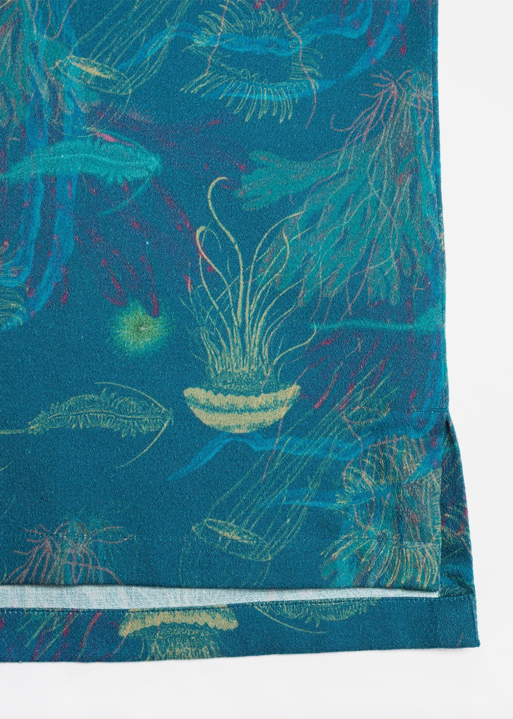 Arvid Hawaii Shirt Deep Sea - Multi - Nudie Jeans Canada - Danali