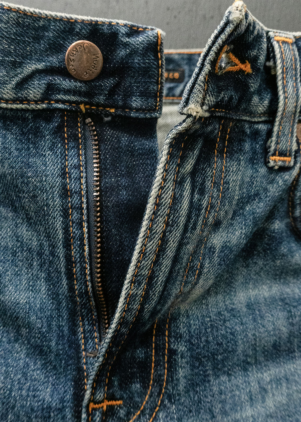 Gritty Jackson Thriller Tracks - Nudie Jeans Canada - Danali