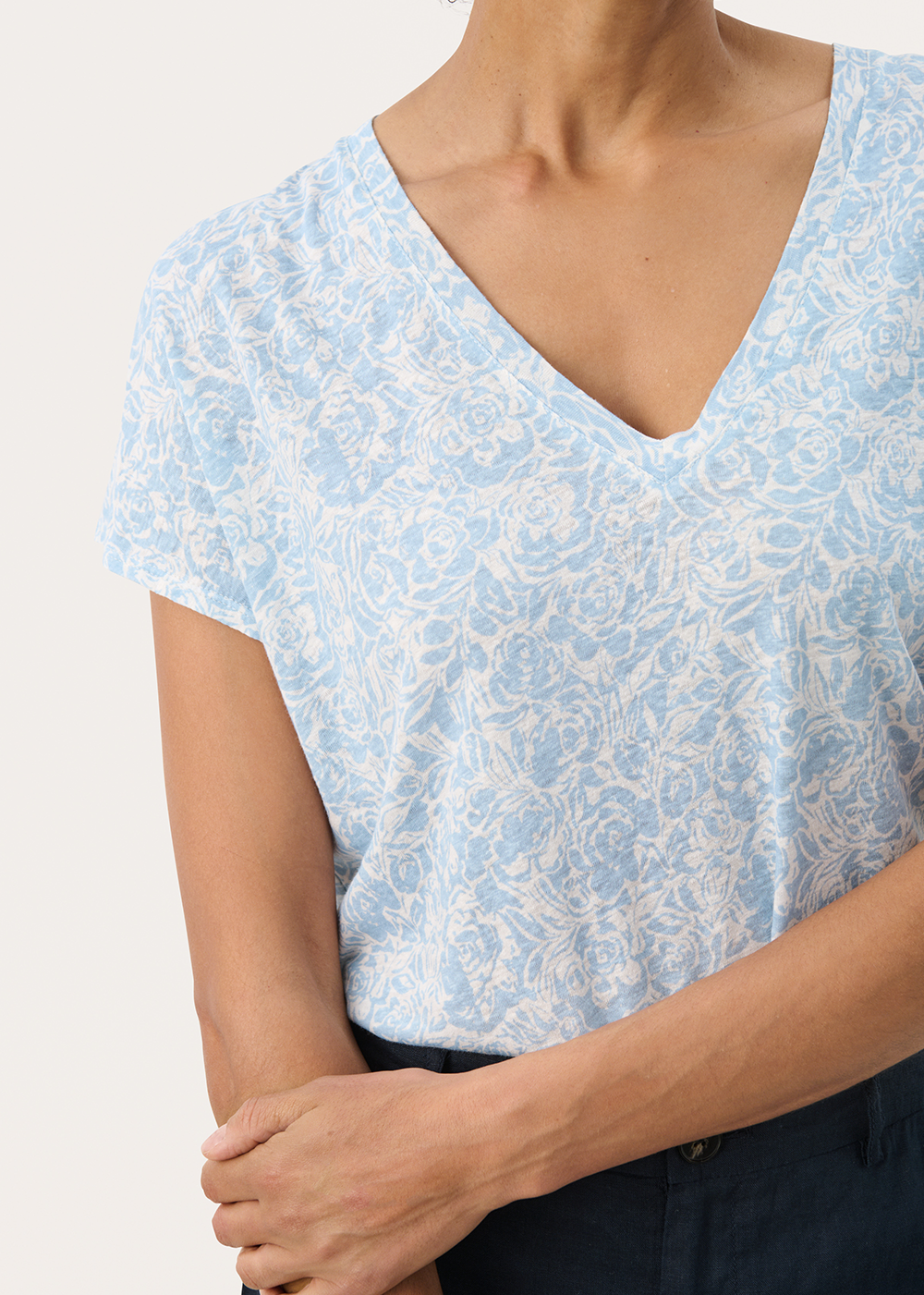 Axelines T-Shirt - Ice Water Rose - Part Two Canada - Danali