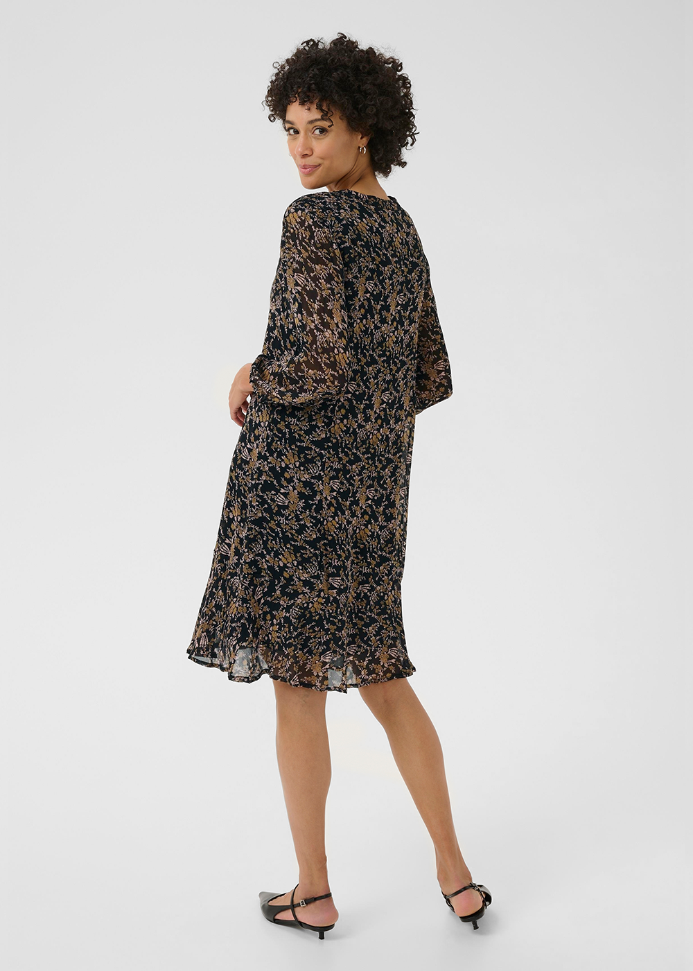 Elkas Dress- Black Floral - Part Two Canada - Danali