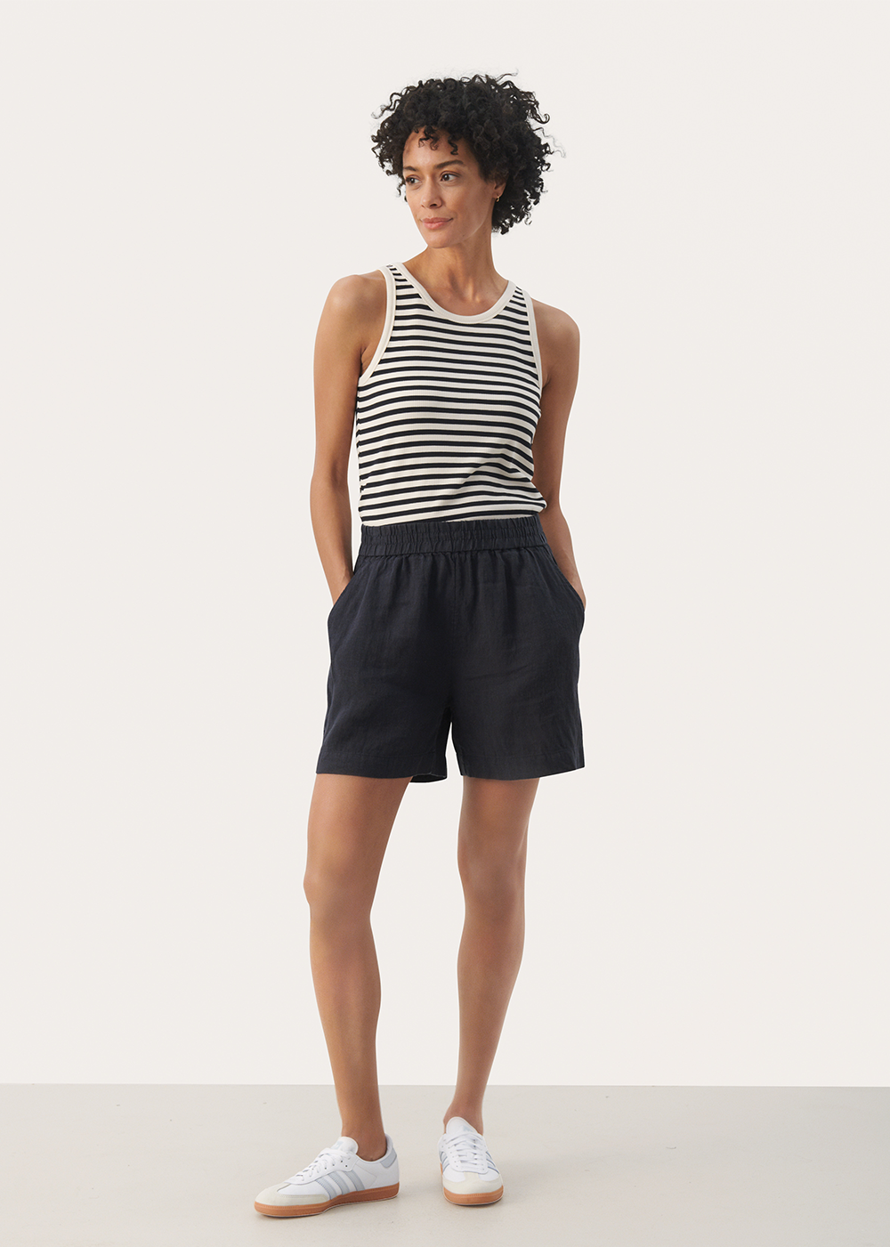 Gerd Shorts - Dark Navy - Part Two Canada - Danali