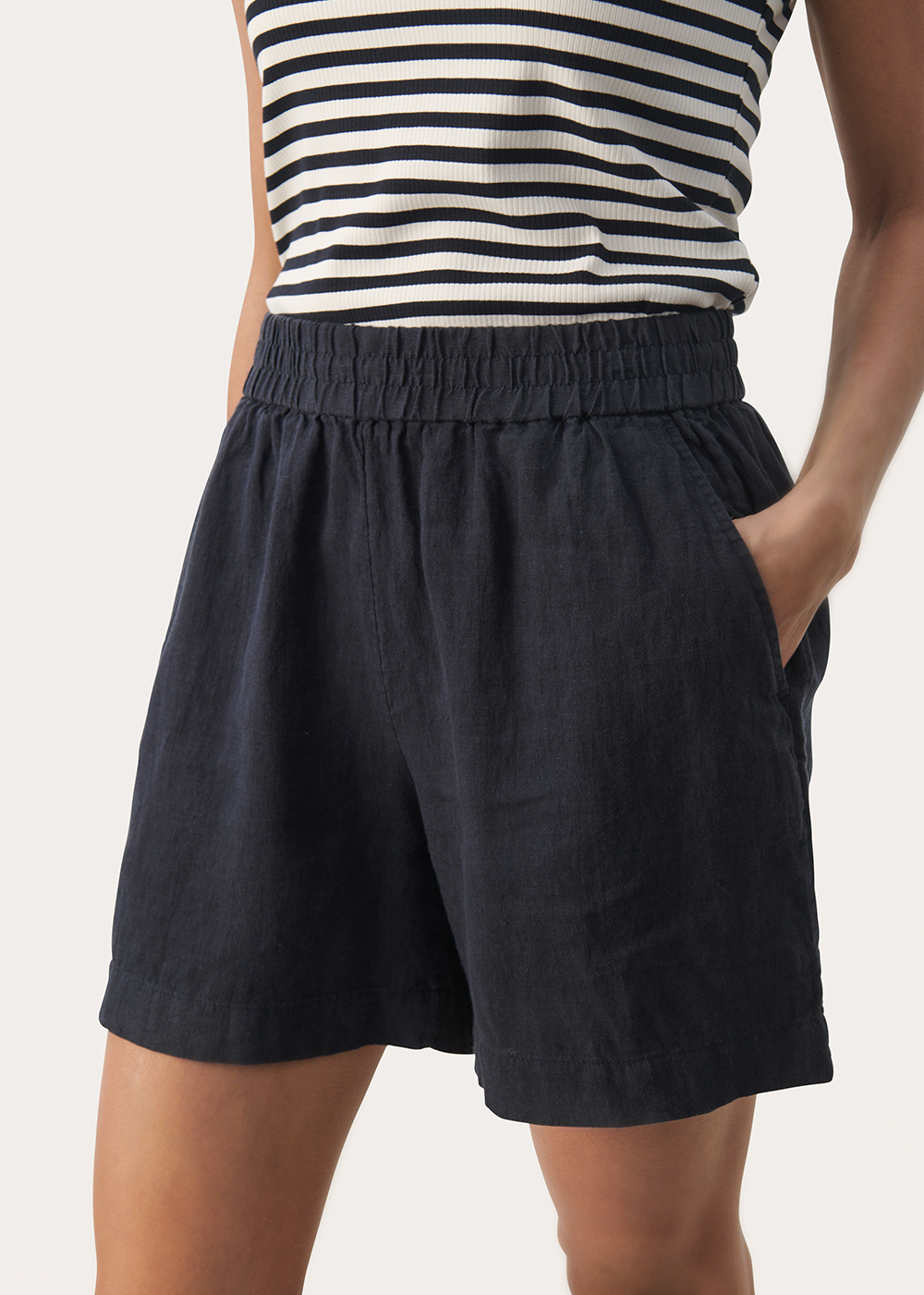 Gerd Shorts - Dark Navy - Part Two Canada - Danali