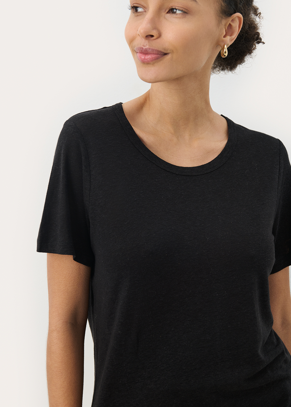 Nacima T-Shirt - Black - Part Two Canada - Danali