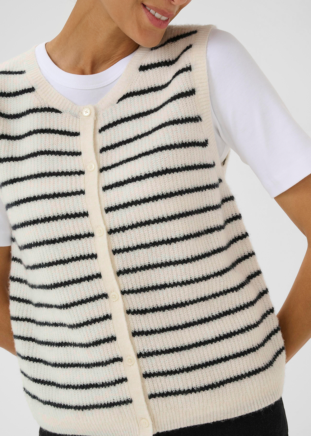 Pimira Knit Vest - Eggnog/Navy Stripe - Part Two Canada - Danali