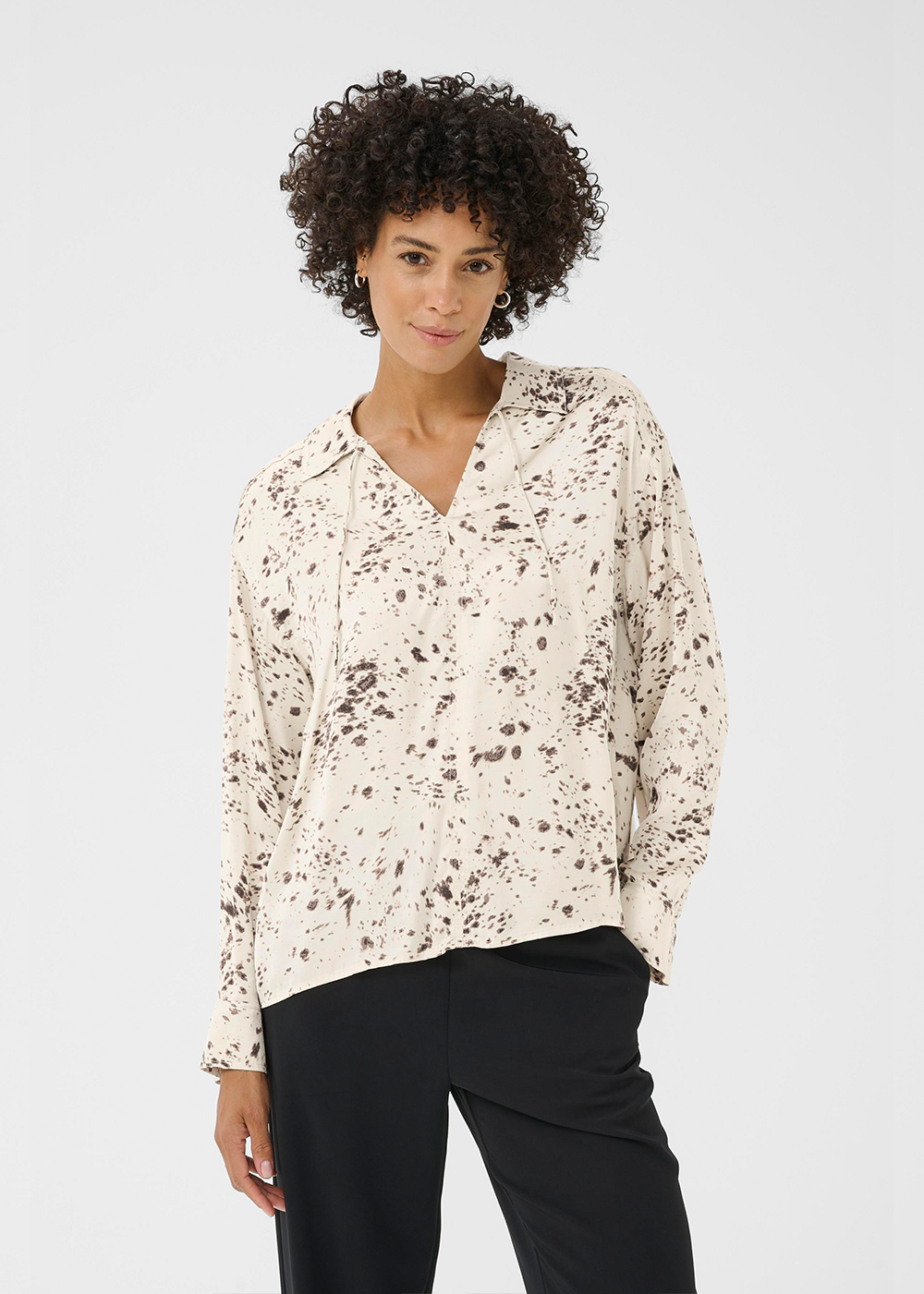 Sheena Blouse - French Oak Scatter - Part Two Canada - Danali