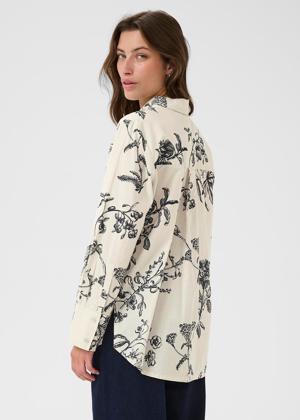 Sveja Blouse - Dark Navy Botanical Print - Part Two Canada - Danali