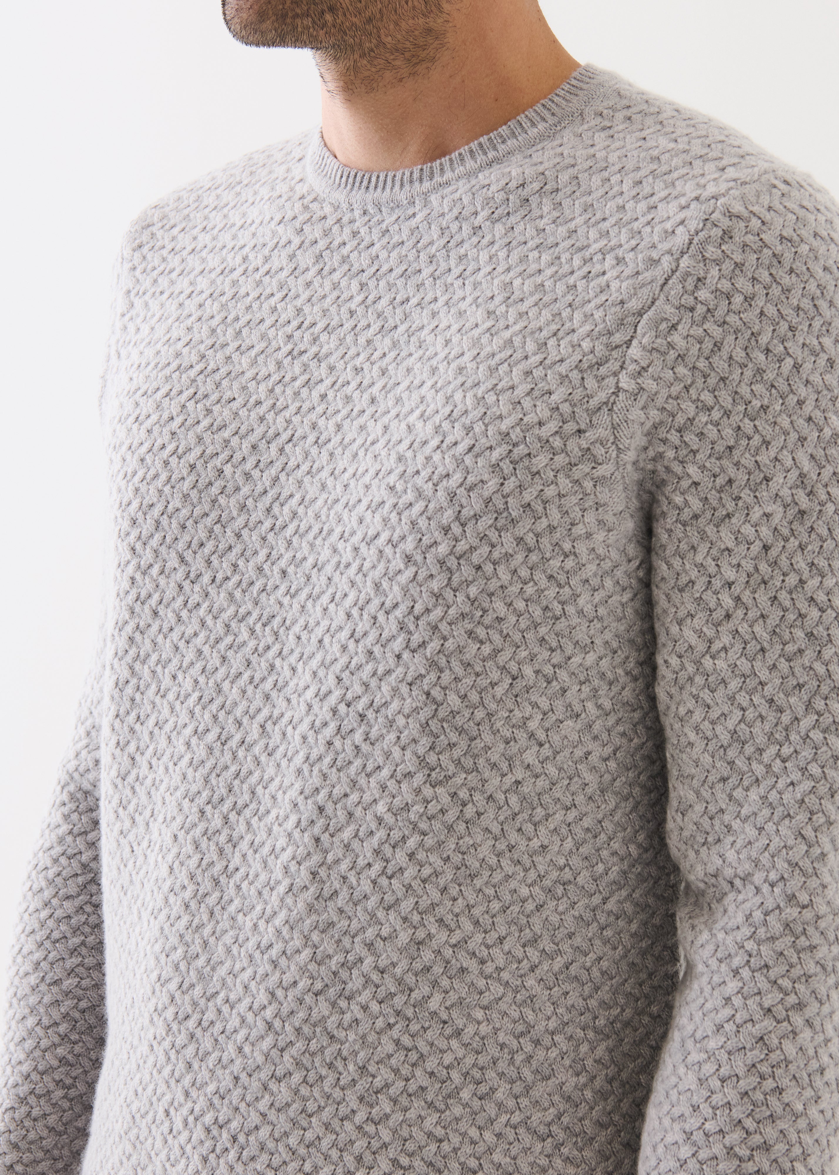 Wool/Cashmere Basketweave Crewneck Sweater - Flannel - Patrick Assaraf Canada - Danali