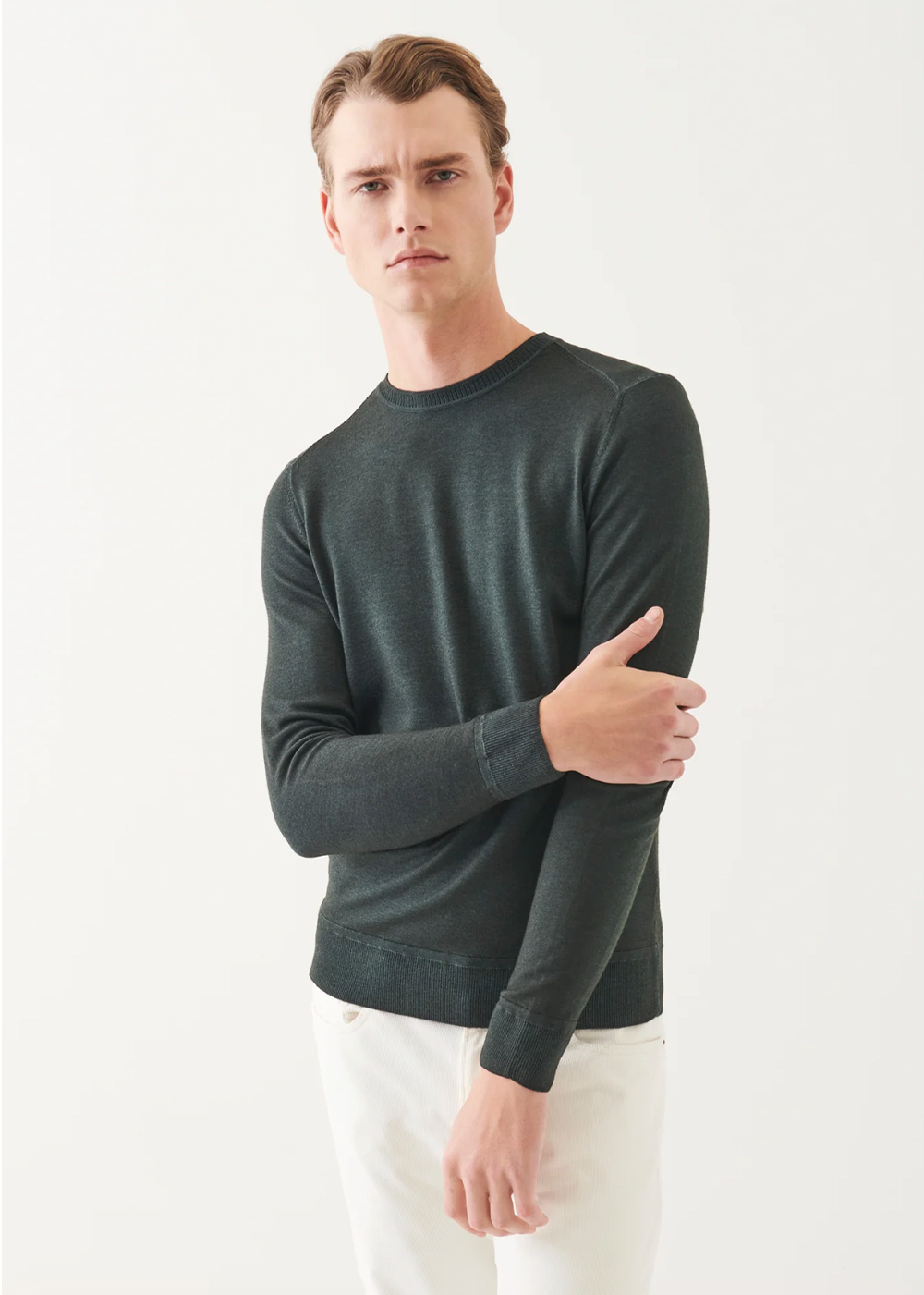 Extra-Fine Merino Vintage Wash Ribbed Hem Crewneck - Dusky Green - Patrick Assaraf Canada - Danali
