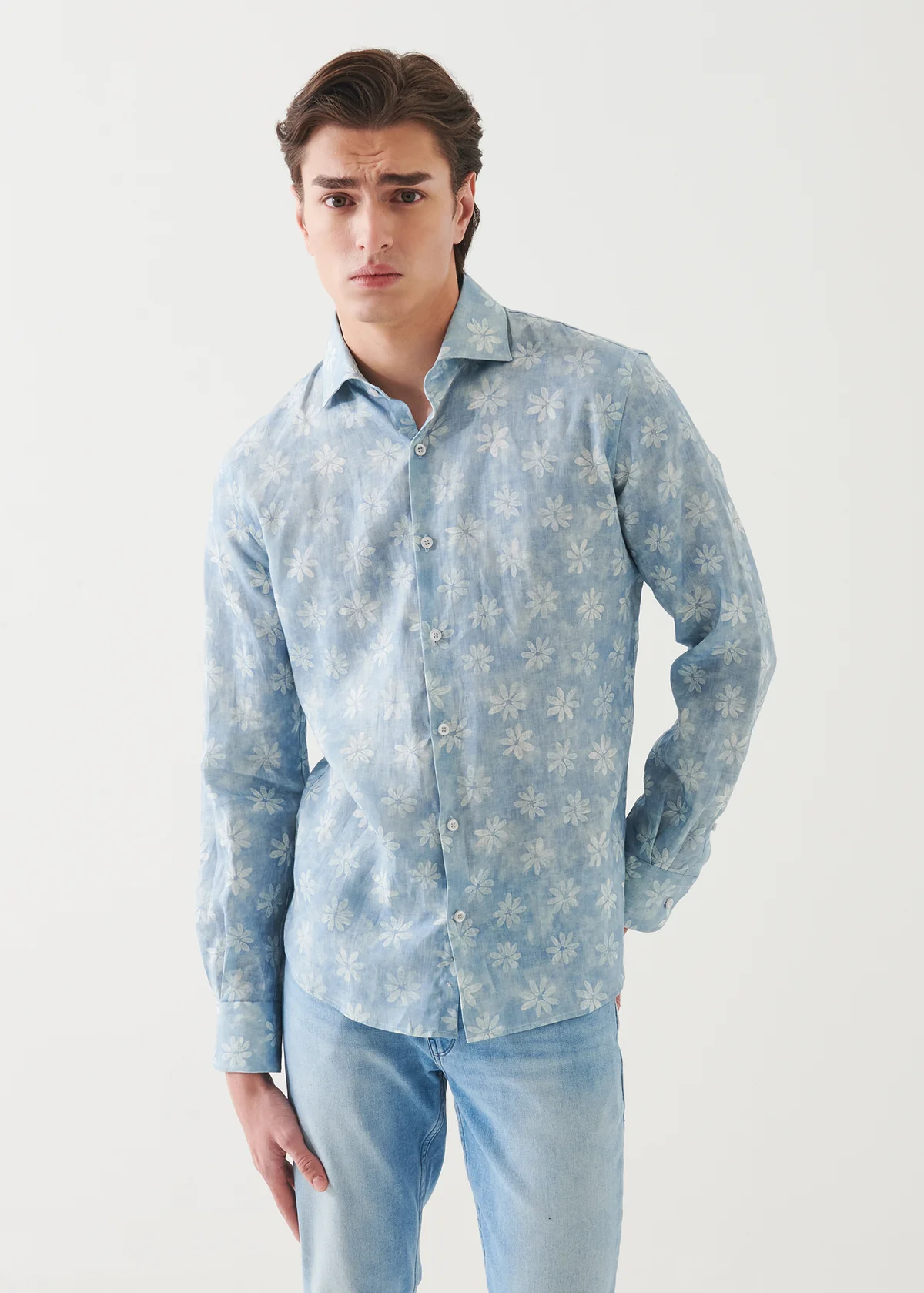 Floral Linen Spread Collar Shirt - Cloud - Patrick Assaraf Canada - Danali