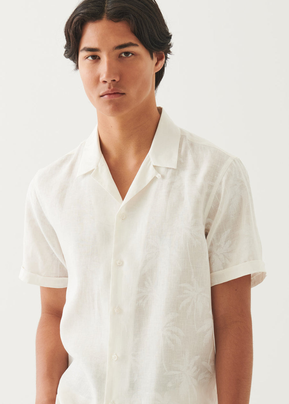 Tonal Tropical Linen Camp Collar Short Sleeve Shirt - White - Patrick Assaraf Canada - Danali