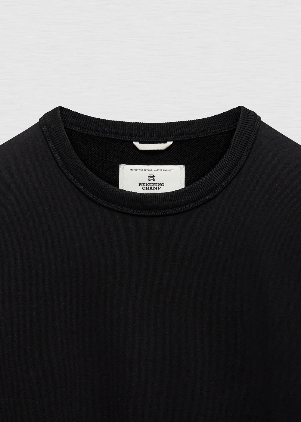 Midweight Terry Classic Crewneck - Black - Reigning Champ Canada - Danali