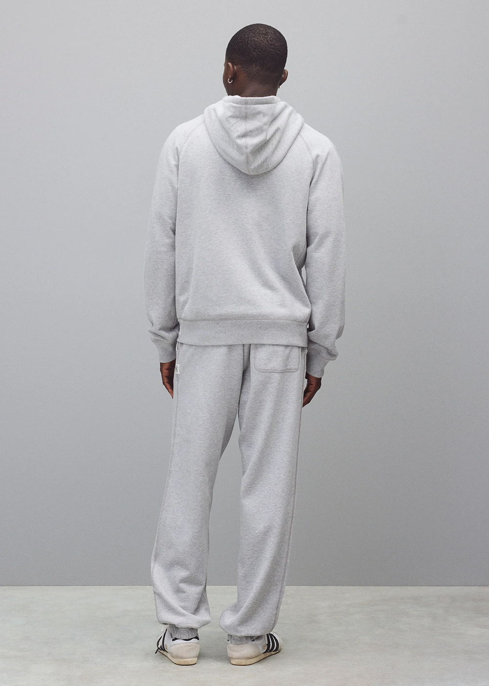 Midweight Terry Cuffed Relaxed Sweatpant - Heather Grey - Reigning Champ Canada - Danali