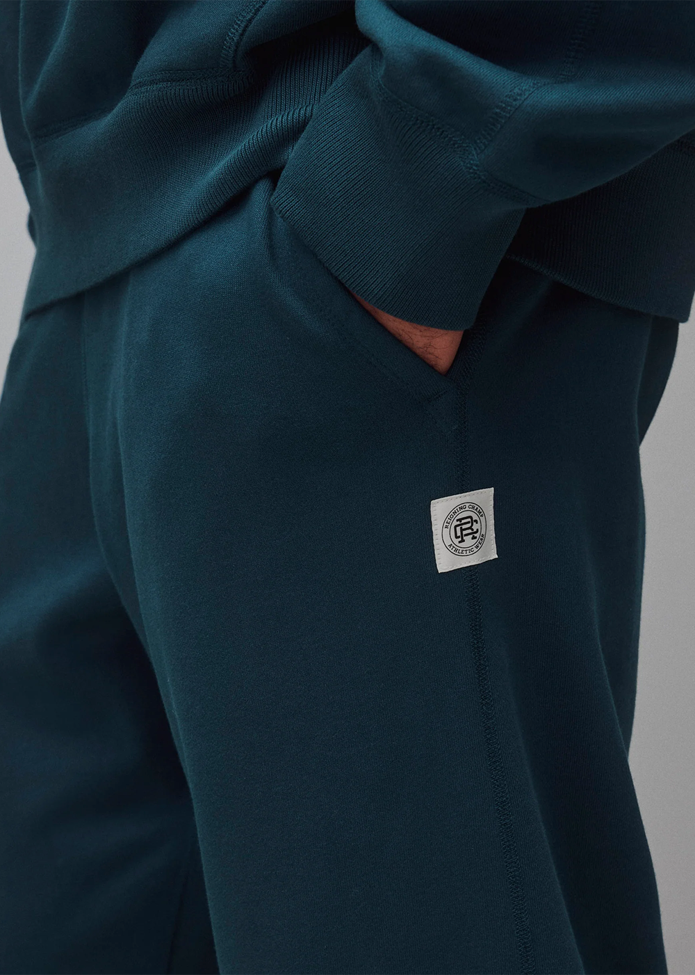 Midweight Terry Standard Sweatpant - Atlantic - Reigning Champ Canada - Danali