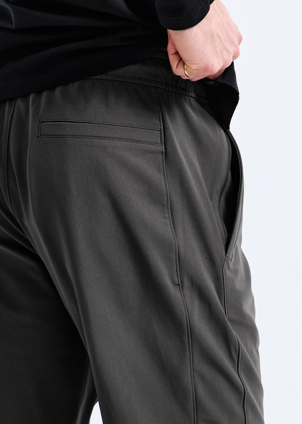 Stretch Warp Knit Coach's Classic Jogger - Black - Reigning Champ Canada - Danali