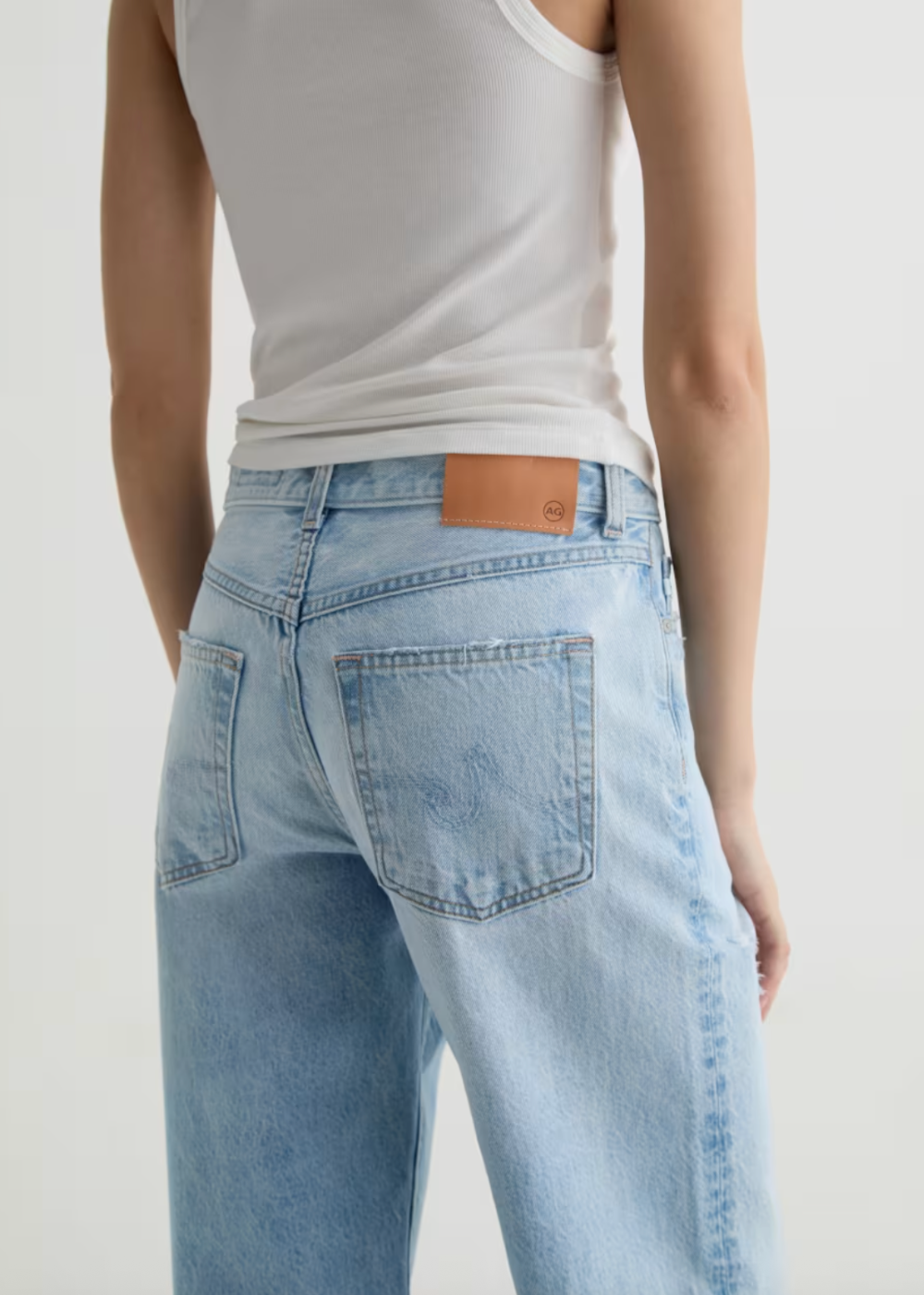 Billie High Rise Relaxed Straight Jean - Soft Focus Destructed - AG Jeans Canada - Danali - SGM1H01SFTD