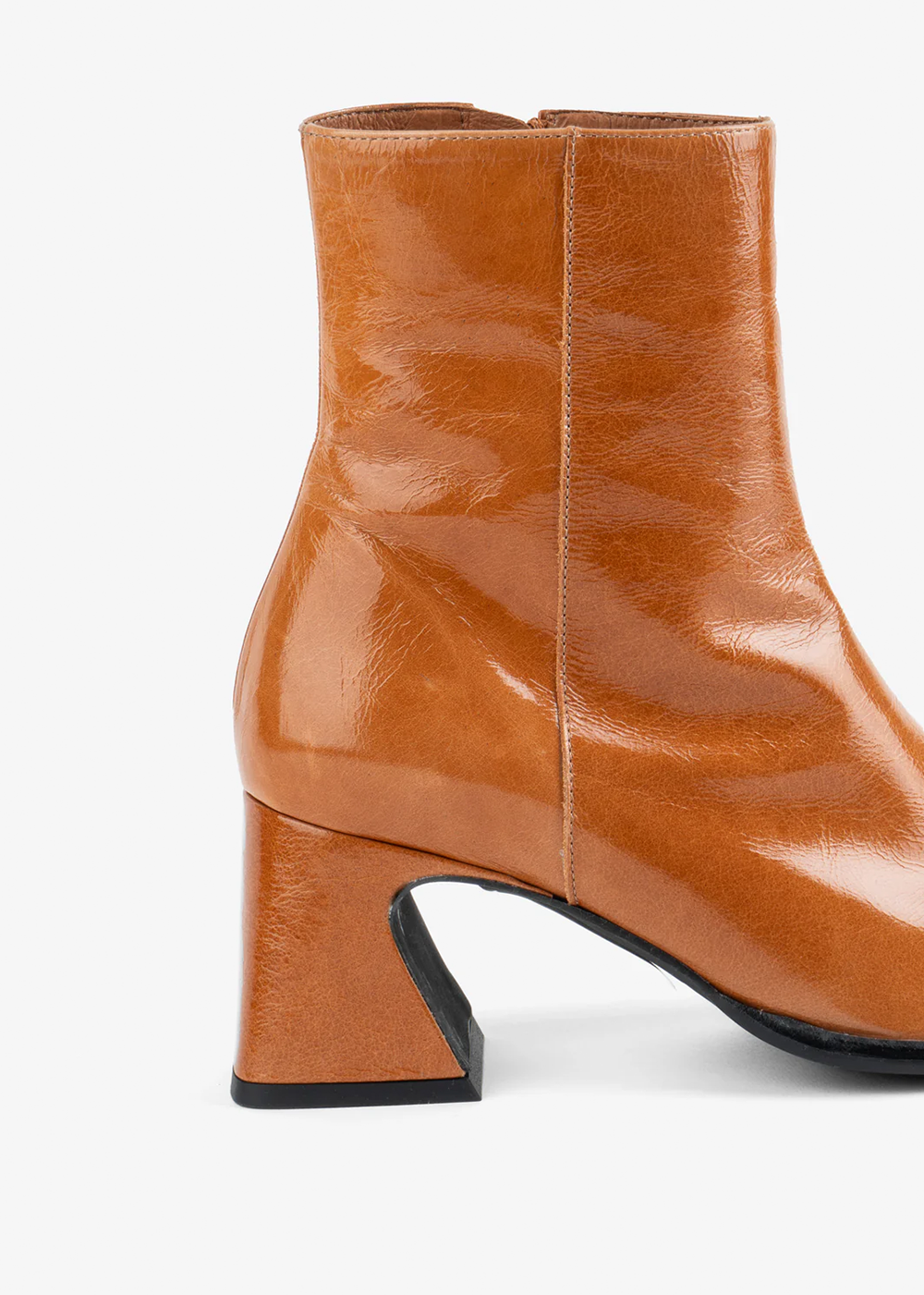 Taffy Heeled Boot - Whiskey - Intentionally Blank Canada - Danali