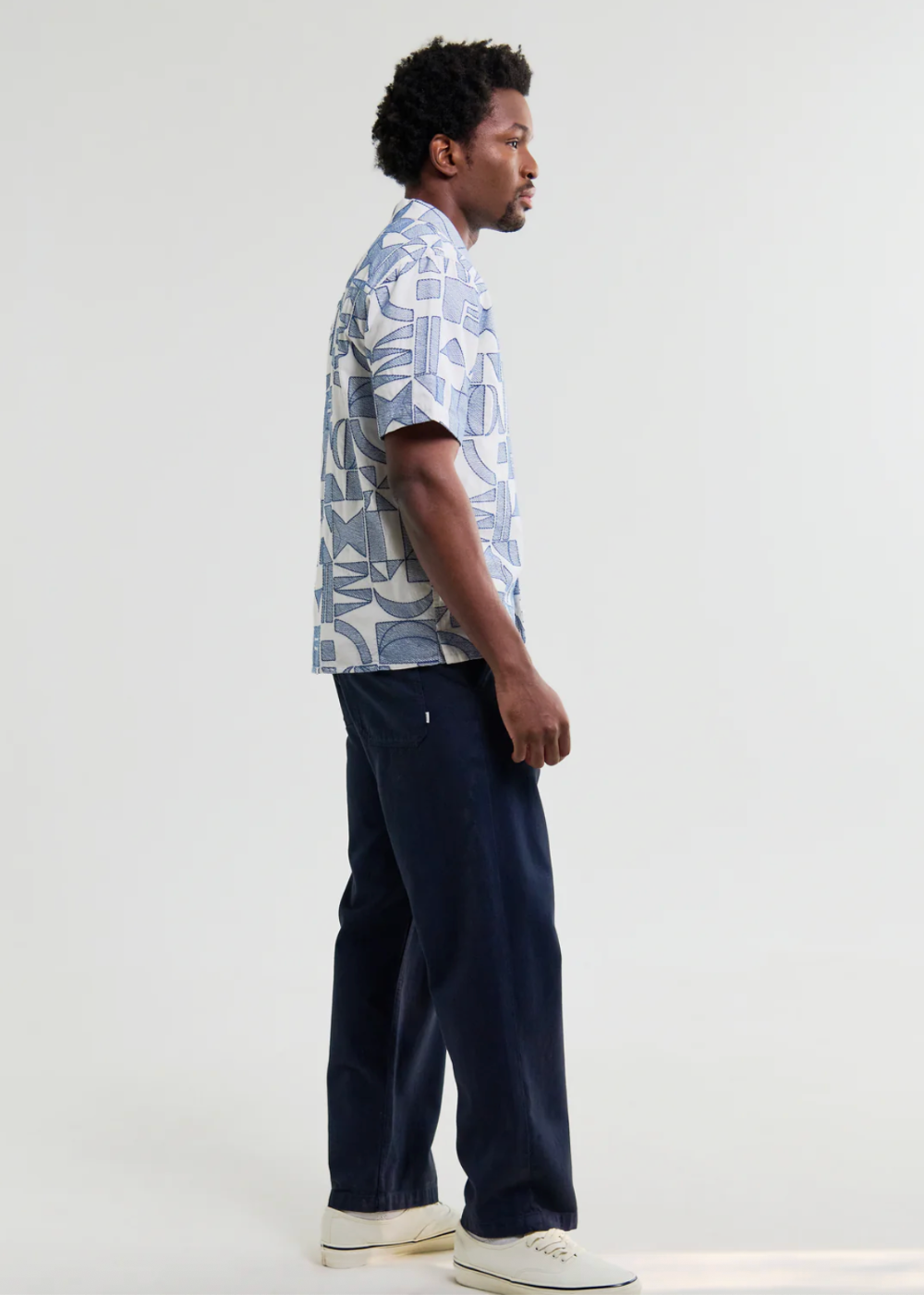 Didcot SS Shirt Geometric Shapes - Ecru/Blue - Wax London Canada - Danali