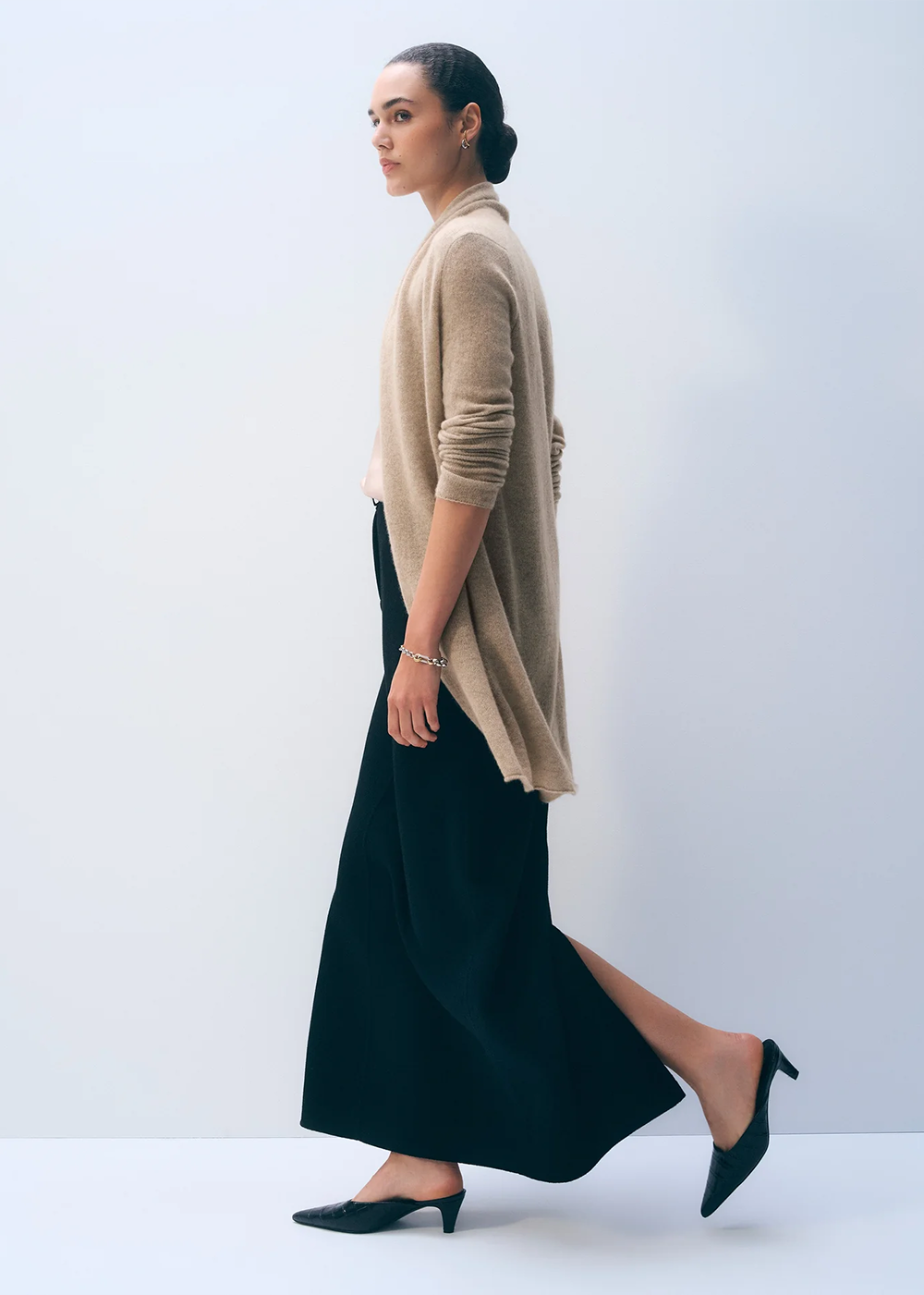 Cashmere Trapeze Cardigan - Taupe Heather - White & Warren Canada - Danali