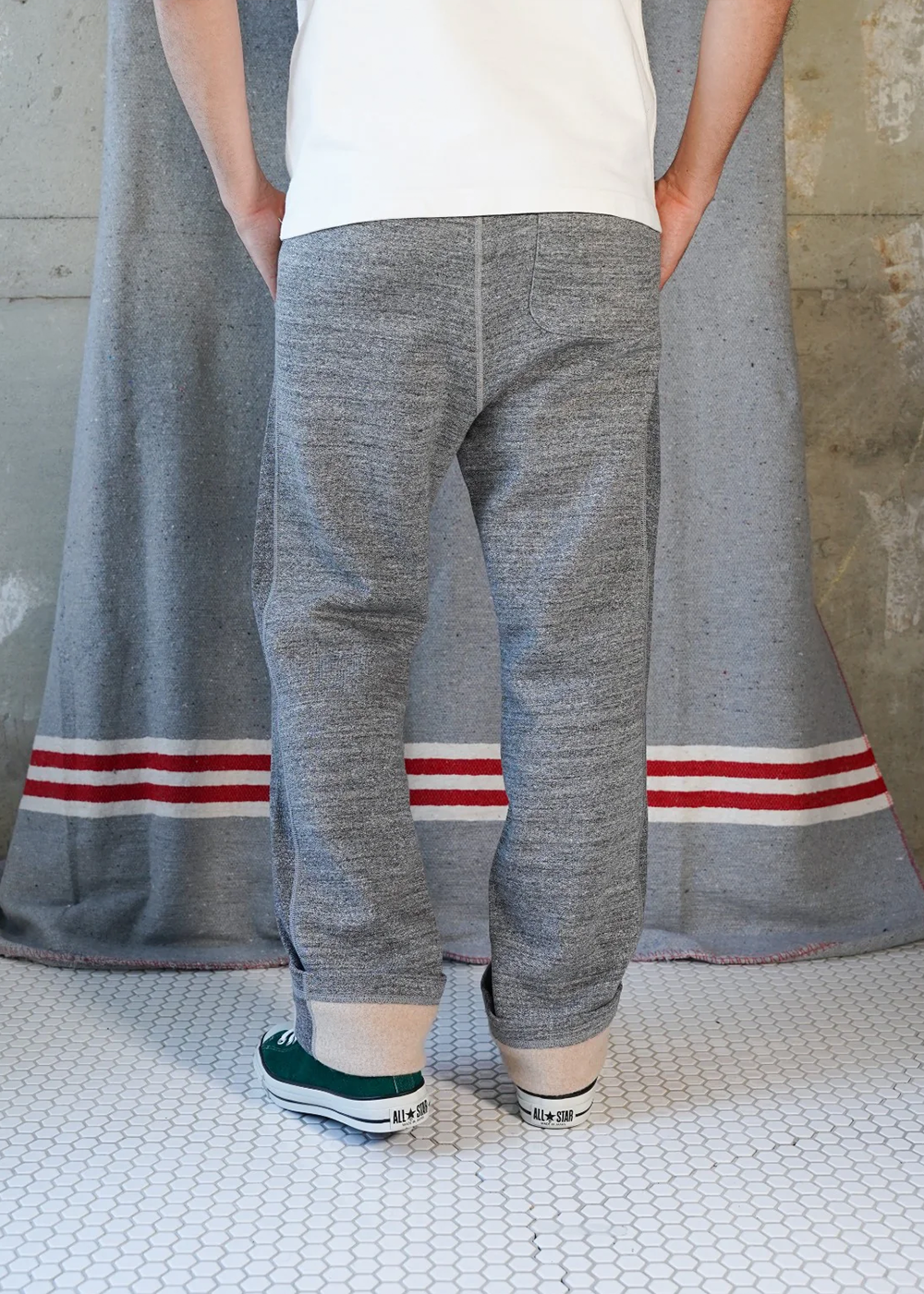 Fleeced Foxfibre® Sweatpants - Charcoal - Wonder Looper Canada - Danali