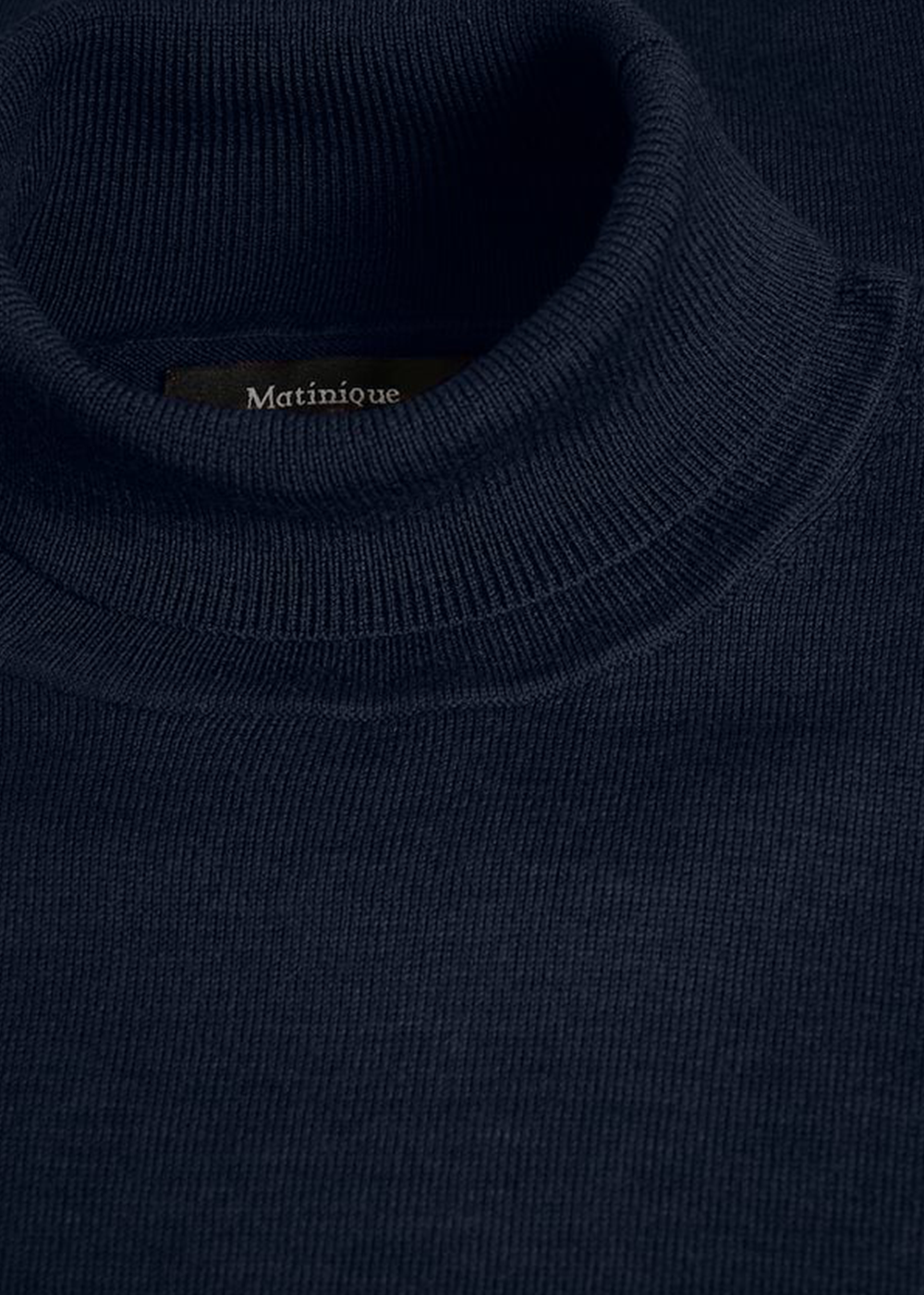 Parcusman Merino Turtleneck - Dark Navy Melange - Matinique Canada - Danali