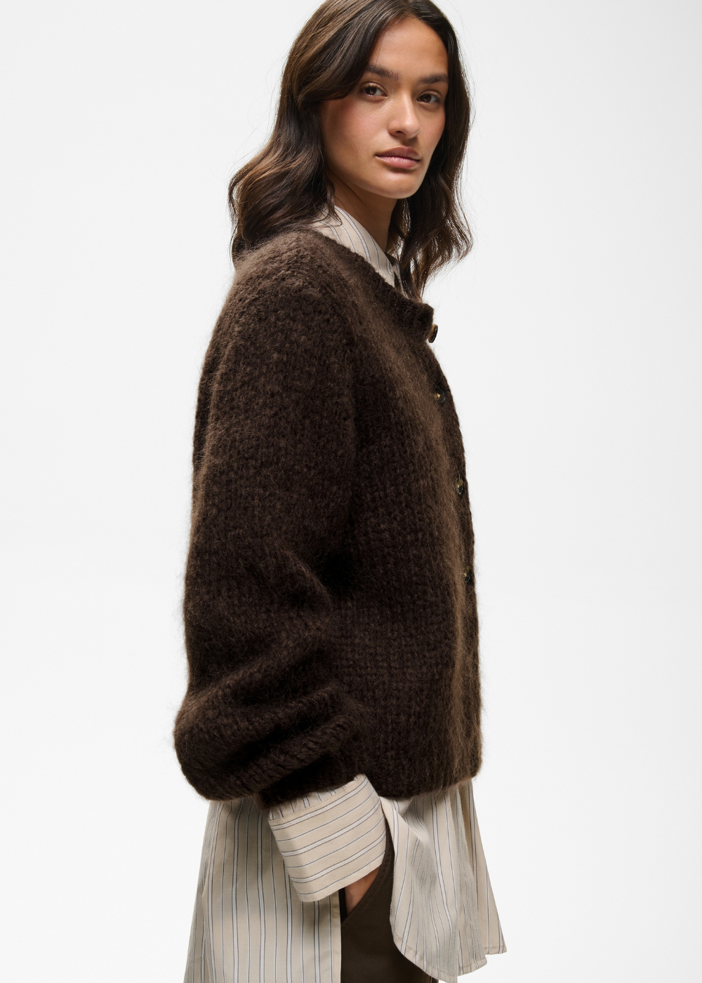 Jetra Cardigan