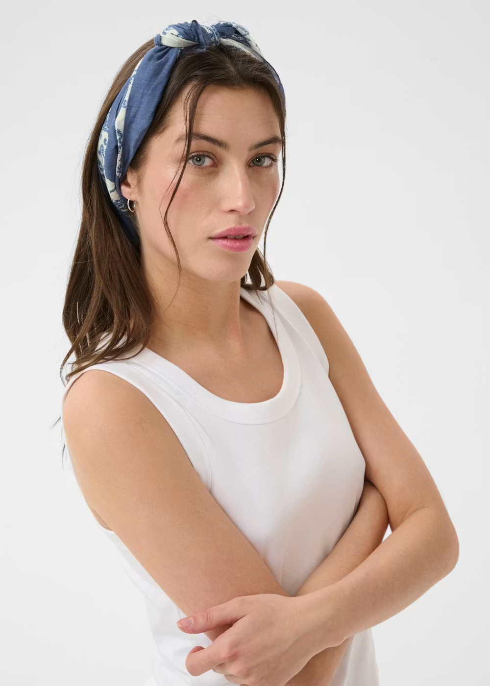 Phi Scarf
