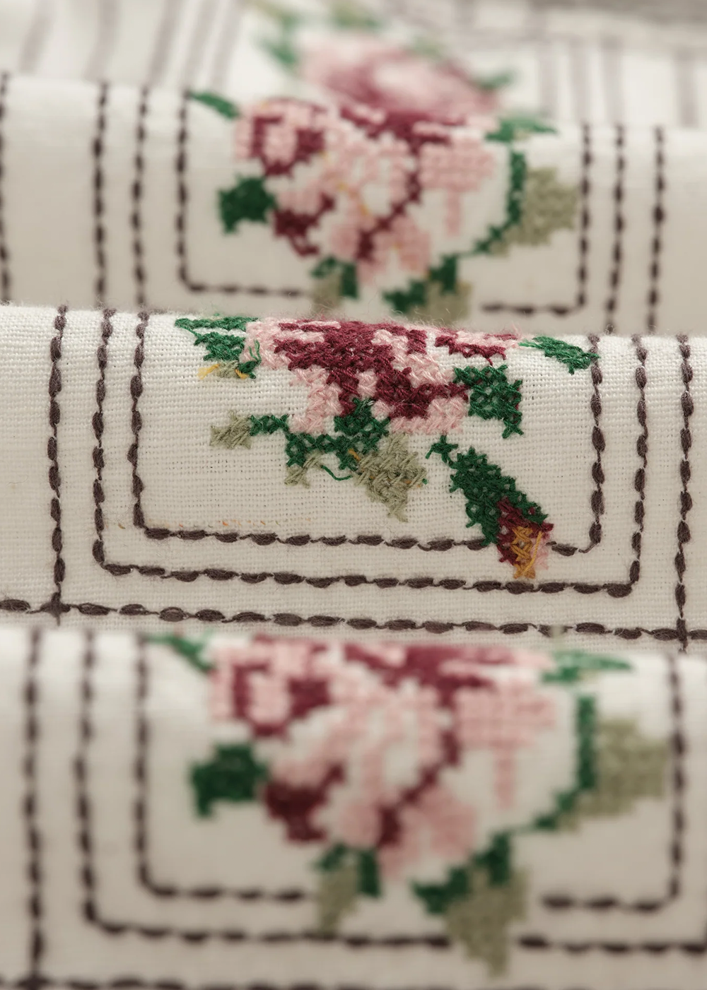 Didcot Shirt Tapestry Embroidery - Wax London - Danali