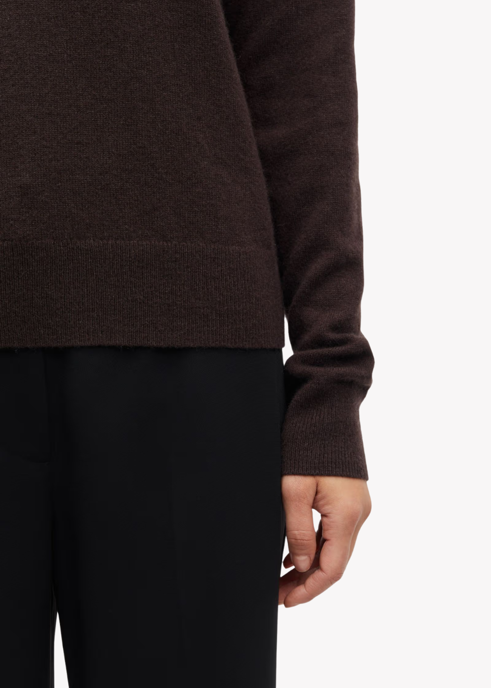 Boston O-Neck Sweater