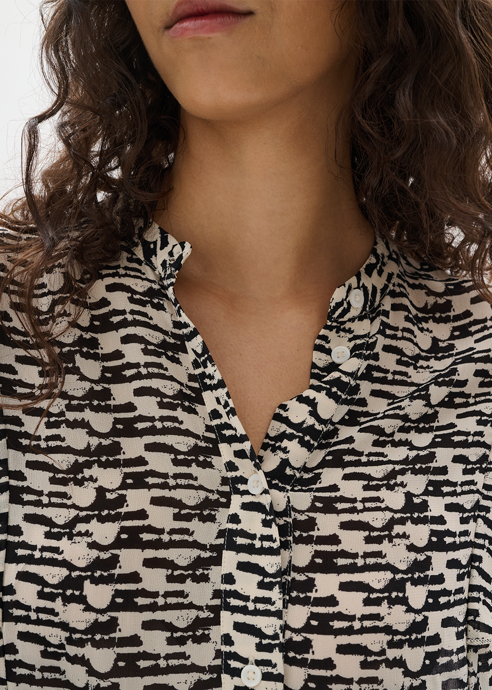 Cessie Blouse