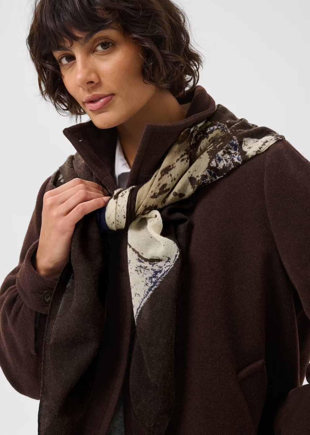Felisia Scarf