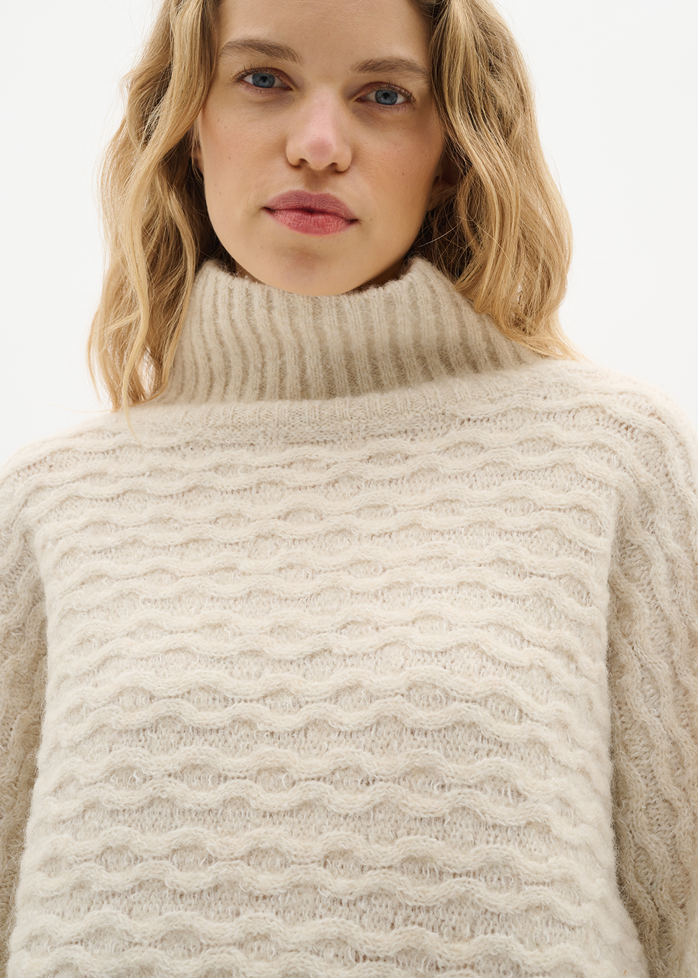 Graia Sweater