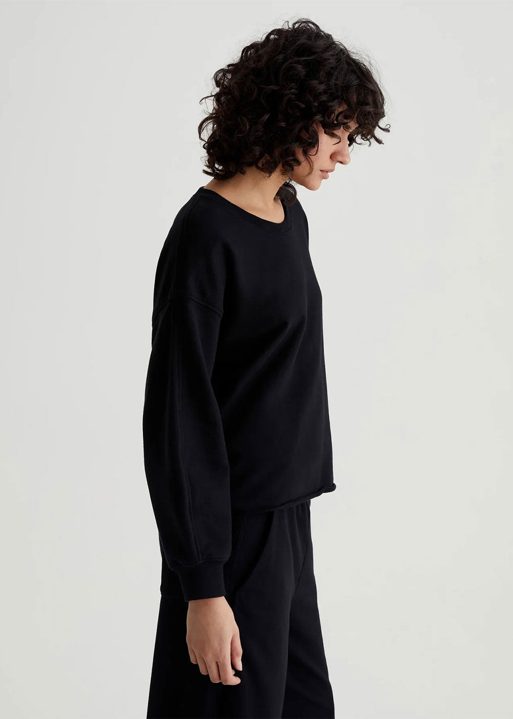 Willow Sweatshirt - True Black - AG Jeans - Danali - ELT71449TBC