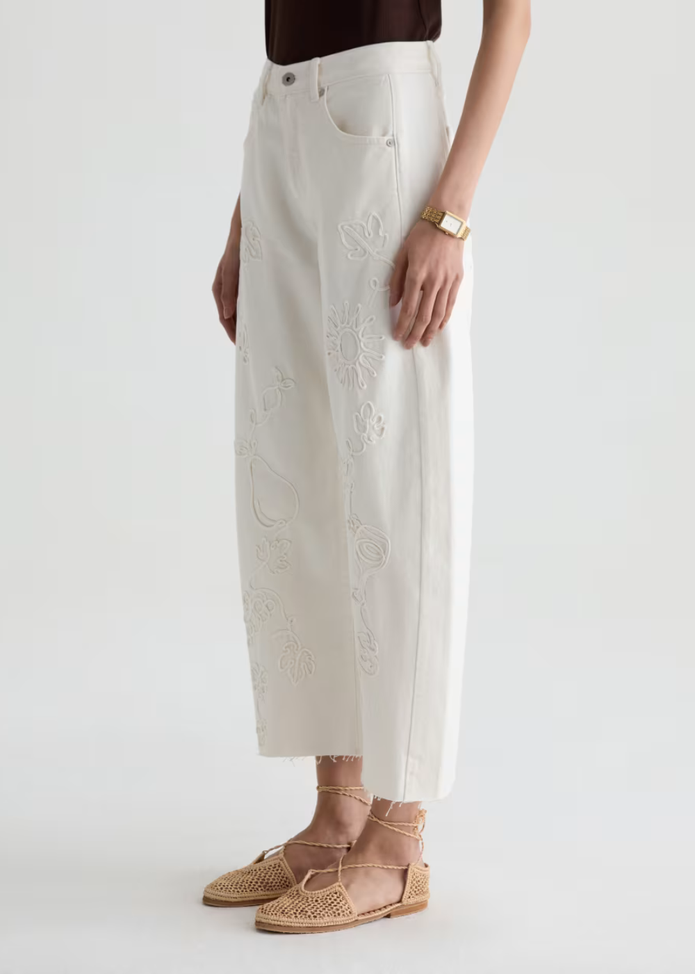 Hattie Crop Barrel Leg Eyelet Jean