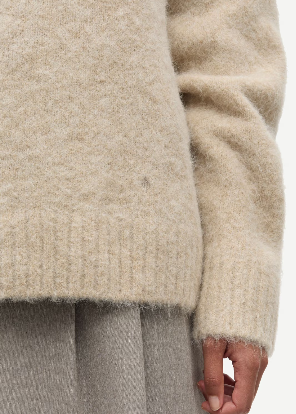 Sajeanne Sweater