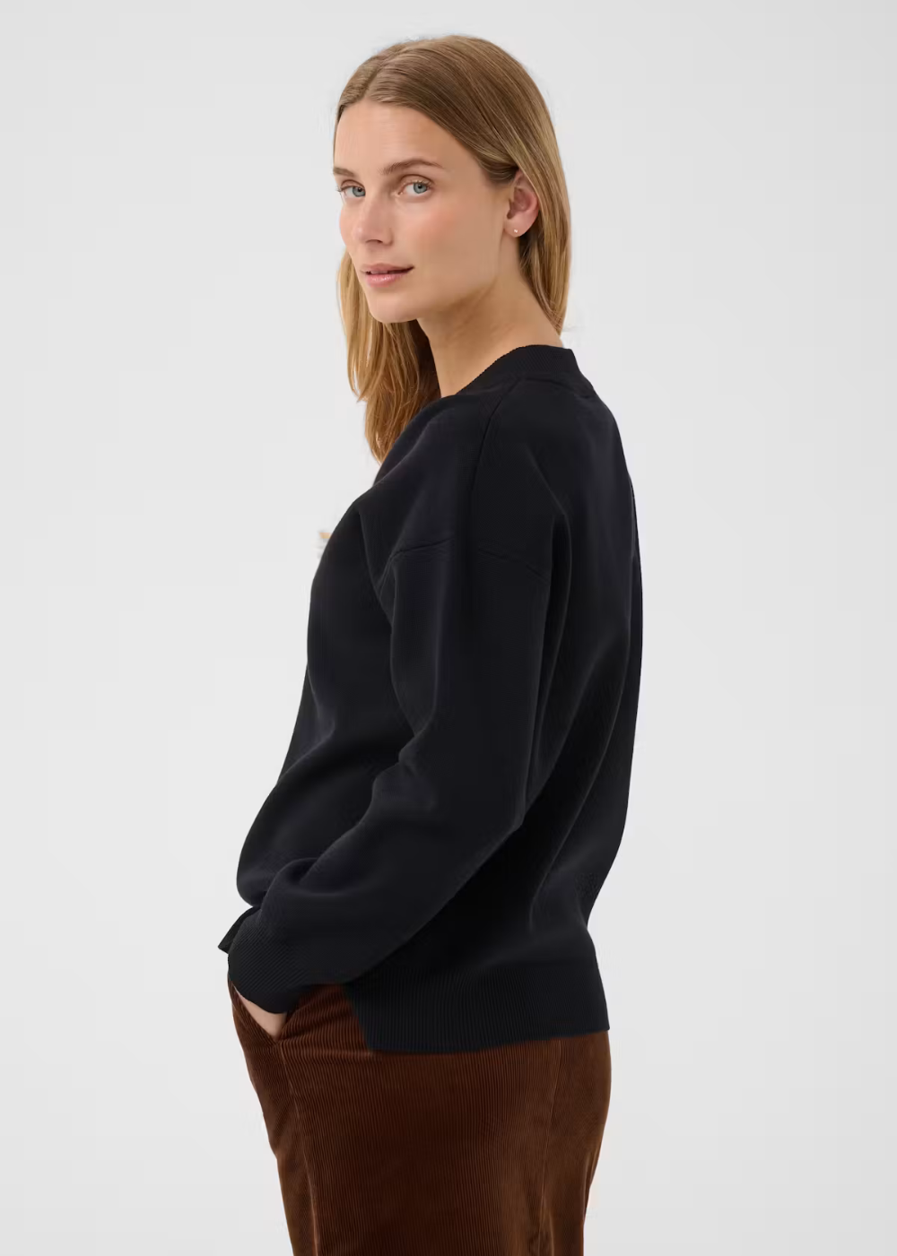 Chantally Sweater