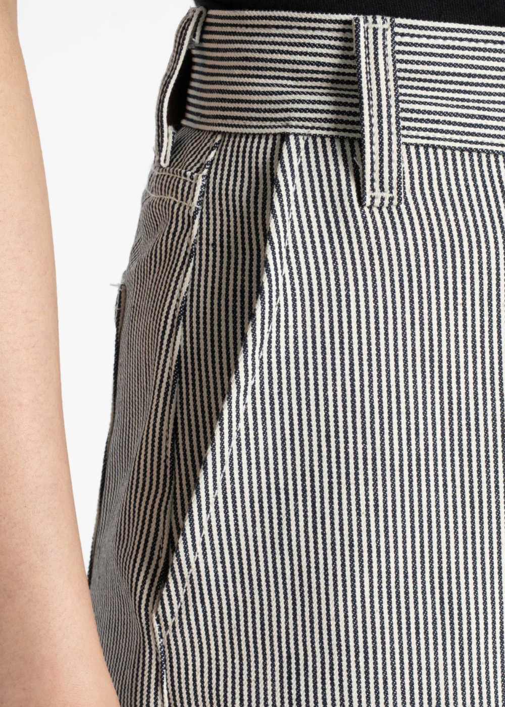 Andie Short - Organic Hickory