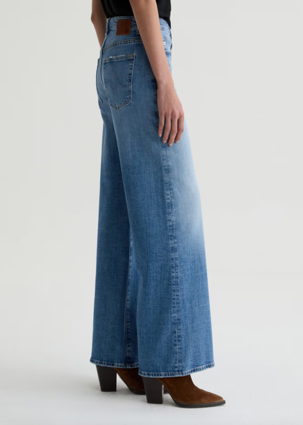 Saige Mid Rise Wide Leg Jean