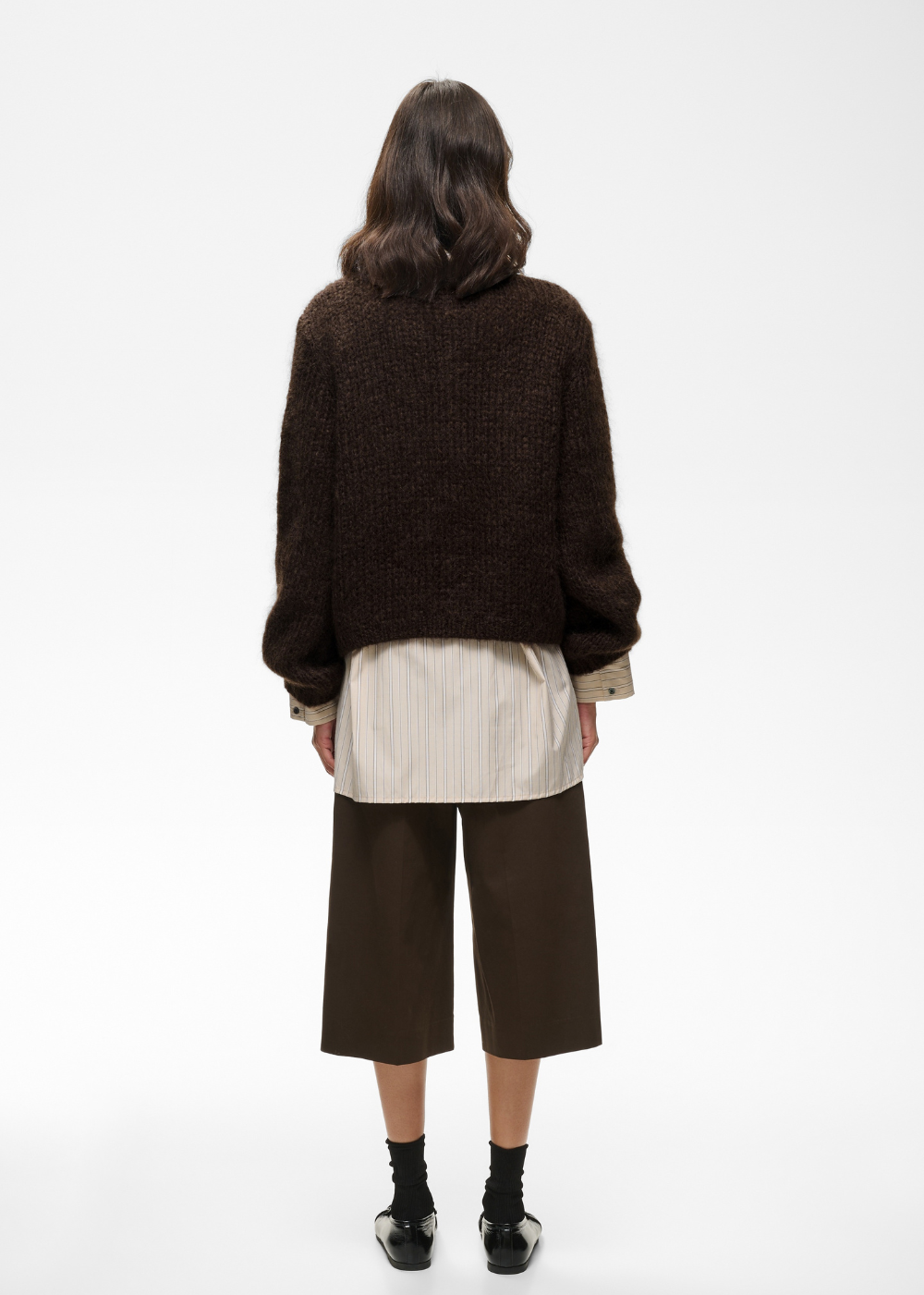 Jetra Cardigan