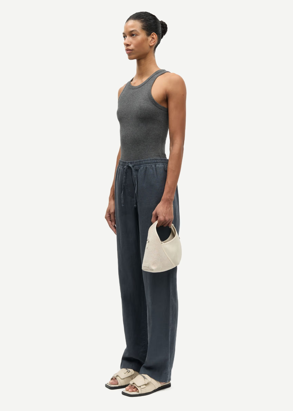 Sahoys String Trousers