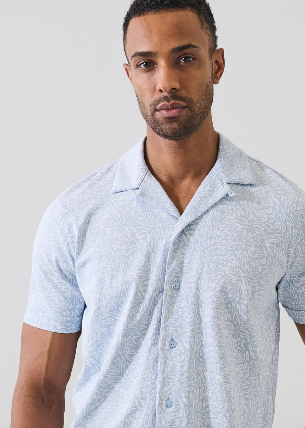 Tropical Floral Print Camp Collar SS Shirt