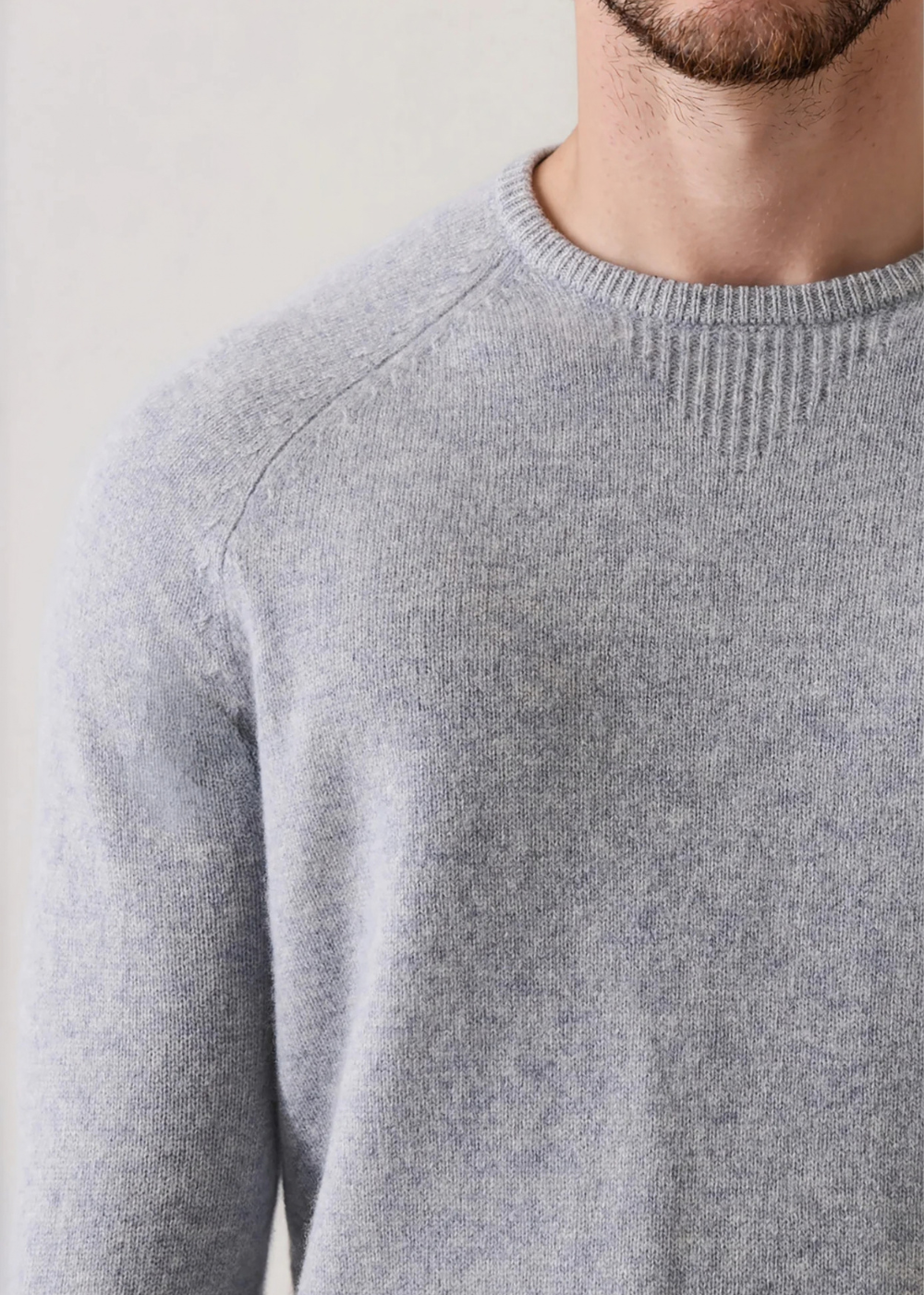 Superfine Lambswool Raglan Crewneck